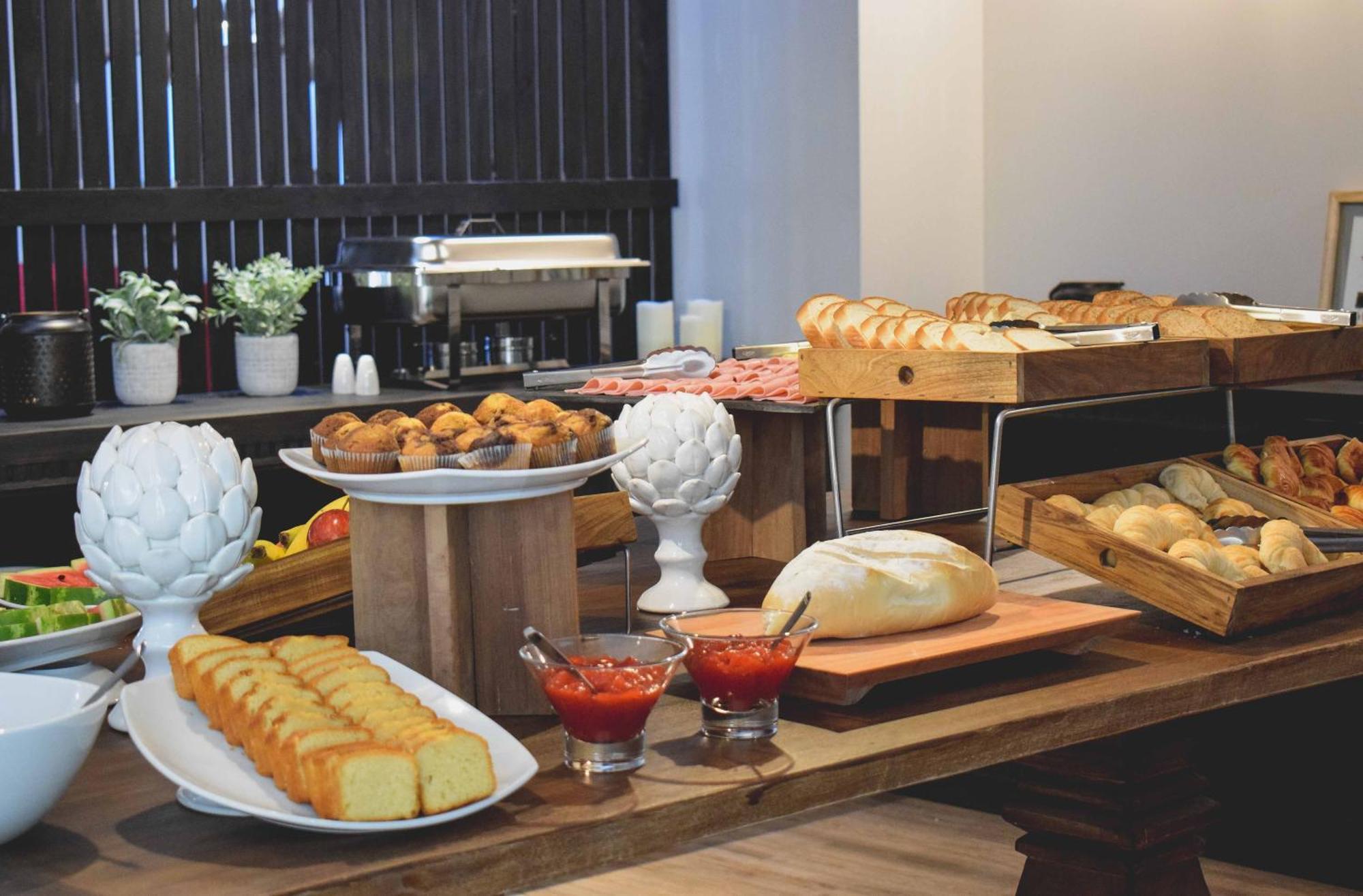 Cyan Soho Neuquen Hotel Экстерьер фото